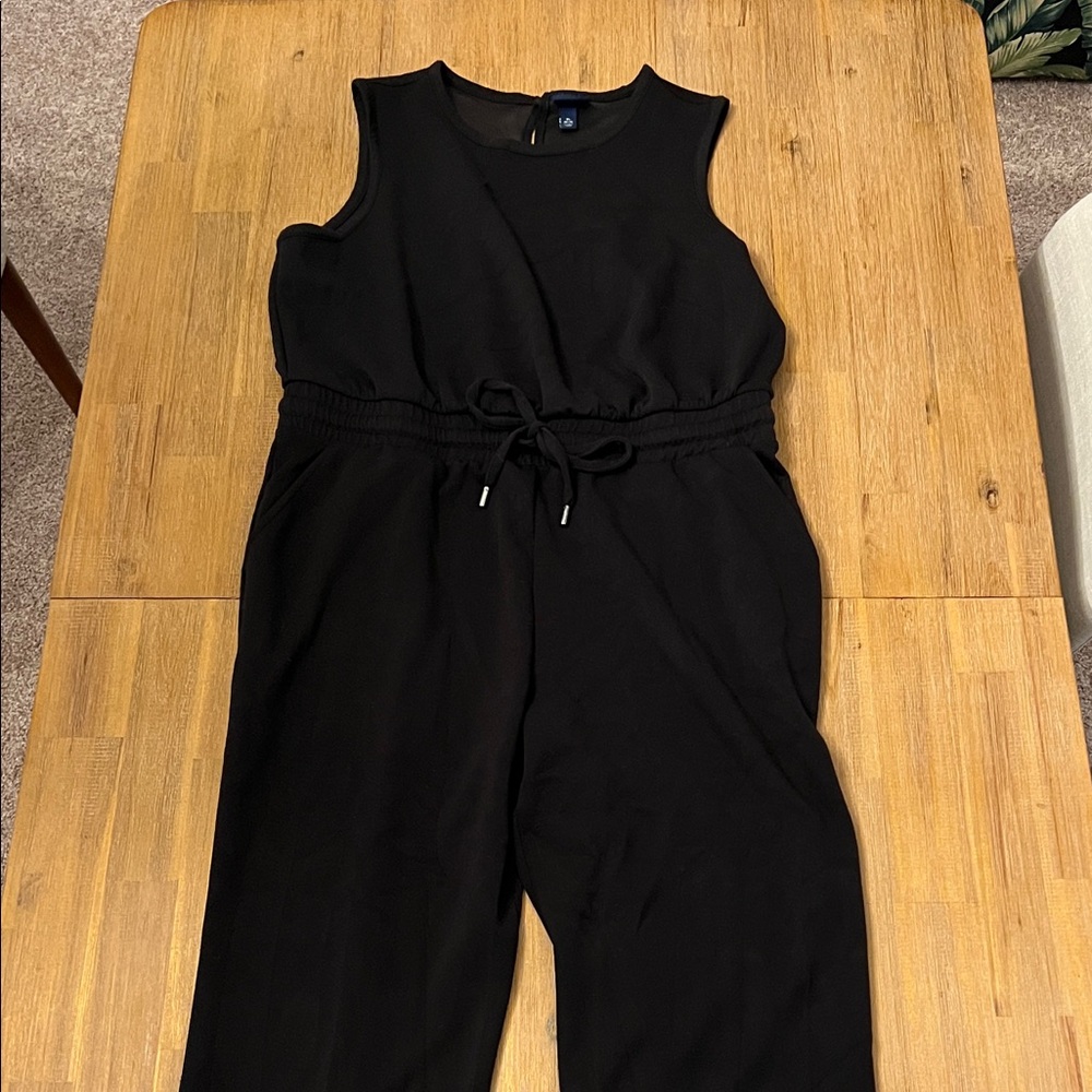 Black Sleeveless Jumpsuit